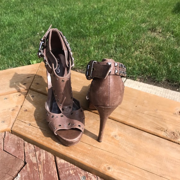 Aldo pumps. Edgy High heels. Worn a few times. - Picture 4 of 5